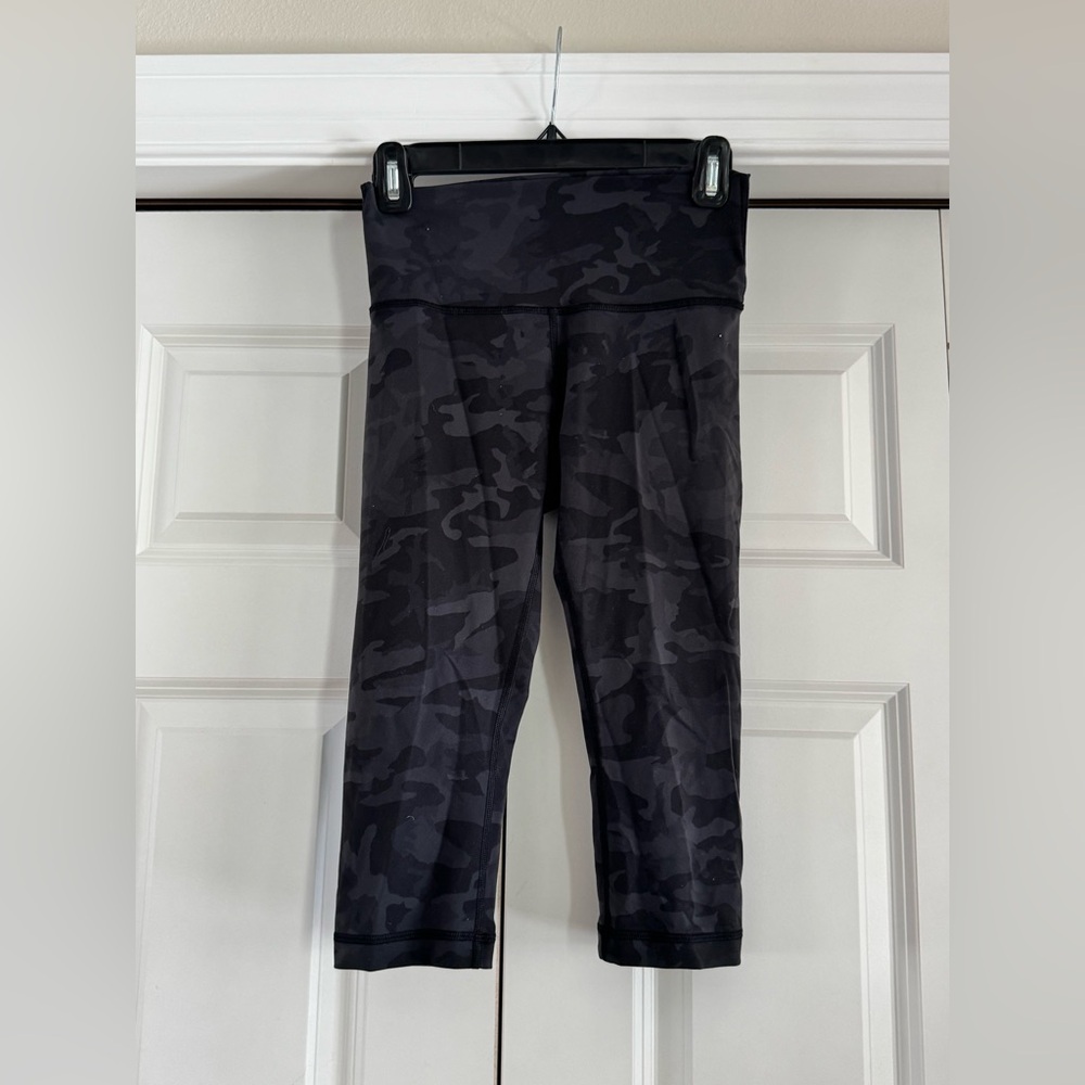 Lululemon Black Camouflage Leggings